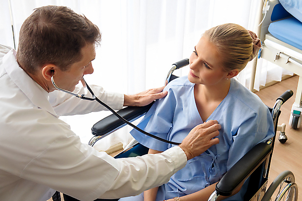 포토 JPG 해외이미지 여자 남자 사람 성인 두명 건강관리 환자 의료진 의사 바이러스 보호 해결 백신 전염병 성인만 코로나바이러스 해외포토 직업 컨셉 의학 건강 관리 질병 파일형식 이미지허브