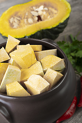 포토 JPG 해외이미지 음식 농업 다이어트 채소 오렌지 과일 재료 자연 고추 호박 건강 요리 씨앗 사람없음 빨간색 초록색 일본 식사 신선 조미료 사발 맛 먹기 허브 유기농 날것 후추 섬유 브라질 스쿼시 내추럴 고립 이국적 채식주의자 브라질사람 비건 해외포토 식물 웰빙 산업 아시아 스포츠 컬러 컨셉 모션 구기 직물 사기그릇 남아메리카 향신료 생태계 채식 향미료 파일형식 이미지허브