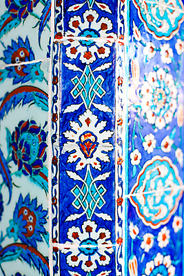 포토 JPG 해외이미지 전통 디자인 벽 백그라운드 꽃무늬 패턴 건축양식 벽지 추상 미술 사람없음 장식 파란색 수확 골동품 도자기 타일 묘사 질감 칠면조 옛날 튀르키예 해외포토 건축 꽃 아시아 컬러 무늬 농업 조류 문화예술 파일형식 이미지허브