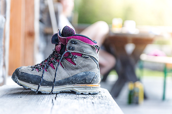 포토 JPG 해외이미지 여행 신발 배낭 자연 휴가 휴식 산 부츠 건강 사람없음 야외 여름 걷기 트래킹 하이킹 장비 탐험 시골 모험가 탐사 발견 샬레 원정 크로스컨트리 하이커 해외포토 계절 컨셉 가방 모션 레저 실험기구 생태계 파일형식 이미지허브