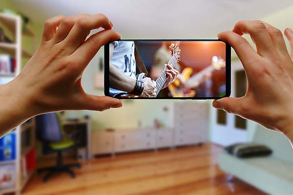 포토 JPG 해외이미지 음악 파도 인터넷 노래 놀이 수업 주택 직장 사람 이벤트 사람없음 스마트폰 컴퓨터 파티 상점 주방 스크린 텔레비전 웹 콘서트 흐름 가수 기타 관찰 시간 개울 티켓 플랫 강의 영화 어깨 오디오 방송 전염 질서 온라인 동영상 넘어짐 진짜 프로그램 생존 해외포토 교육 바다 컨셉 회사 모션 현악기 문화예술 건물 신체부위 전자제품 핸드폰 스마트기기 강 공연 음악가 예절 질병 감염 파일형식 이미지허브