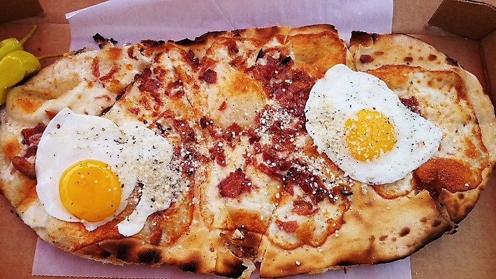 포토 JPG 해외이미지 음식 조각 피망 치즈 피자 육류 사람없음 상자 계란 저녁식사 껍질 아침식사 베이컨 노른자 판지 점심식사 입가심 해외포토 채소 식재료 유제품 패스트푸드 서양음식 돼지고기 알 식사 파일형식 이미지허브