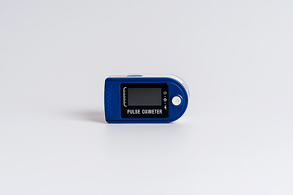 포토 JPG 해외이미지 실내 사람없음 오브젝트 흰배경 측정기 산소포화도측정기 해외포토 백그라운드 내부 기계 흰색 파일형식 이미지허브