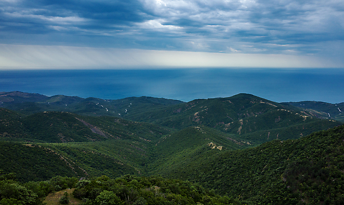 포토 JPG 해외이미지 나무 구름 여행 자연 하늘 산 파노라마 풍경 사람없음 야외 초록색 여름 파란색 햇빛 일출 계곡 일몰 하이킹 가을 가장자리 정상 저녁 그림 산등성이 러시아 스카이라인 넘어짐 러시아인 우크라이나 절정 해외포토 자연요소 서양인 식물 계절 유럽 컬러 모션 레저 촬영기법 태양 노을 둘레 야간 생태계 파일형식 이미지허브