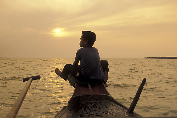 포토 JPG 해외이미지 아시아 호수 낚시 사람없음 마을 동남아시아 어선 캄보디아 해외포토 나라 배_교통 레저 파일형식 이미지허브