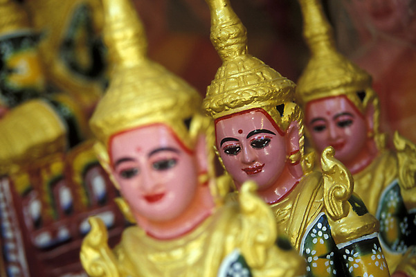 포토 JPG 해외이미지 아시아 조각 공장 노동자 사람없음 마을 동남아시아 업무 작업 캄보디아 타운 핸드메이드 해외포토 직업 나라 공업 도시 파일형식 이미지허브