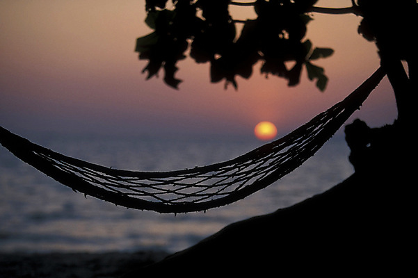 포토 JPG 해외이미지 아시아 바다 여행 자연 휴가 휴식 풍경 사람없음 동남아시아 일몰 저녁 캄보디아 해먹 해외포토 나라 컨셉 노을 침대 야간 생태계 파일형식 이미지허브