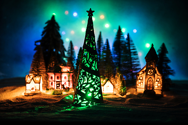 포토 JPG 해외이미지 나무 행복 도로 백그라운드 크리스마스 창문 눈사람 휴가 천사 새로움 거리 주택 요정 선물 사람없음 장식 빛 도시풍경 장난감 산타클로스 축제 미니어처 램프 도시 소나무 열 신용카드 야간 연도 보케 마법 스포트라이트 타운 전나무 광 눈내림 클라우스 해외포토 자연요소 식물 기념일 감정 길 컨셉 교통시설 조명 눈_날씨 풍경 건물 금융 모형 파일형식 이미지허브