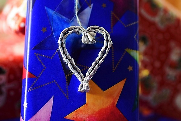 포토 JPG 해외이미지 크리스마스 휴가 기념 선물 사람없음 장식 빨간색 파란색 컬러풀 기쁨 하트 축하 은색 해외포토 모양 기념일 감정 컬러 컨셉 파일형식 이미지허브