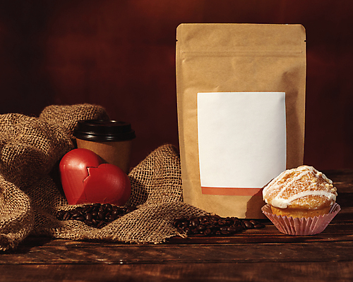 포토 JPG 해외이미지 커피 음료 음식 탁자 디저트 콩 발렌타인데이 선물 사람없음 목재 컵 빨간색 갈색 케이크 초콜릿 어둠 공백 카페 머그컵 원두 흰색 하트 시골 신선 뜨거움 달콤 아침식사 굽기 머핀 에스프레소 정물화 카페인 목업 해외포토 모양 나무 식기 빵 컬러 가구 재료 데이이벤트 곡류 상점 식사 맛 구이 그림 파일형식 이미지허브