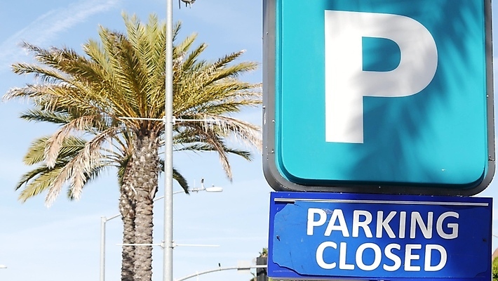 포토 JPG 해외이미지 교통시설 자동차 간판 사람없음 우주 미국 금지 도시 표지판 도심 사회이슈 가득함 심볼 검색 바쁨 캘리포니아 지역 공지사항 문제 타운 일반 예약 로스앤젤레스 곤란 용량 차고 트러블 해외포토 육상교통 교통 컨셉 북아메리카 알림판 시설 파일형식 이미지허브