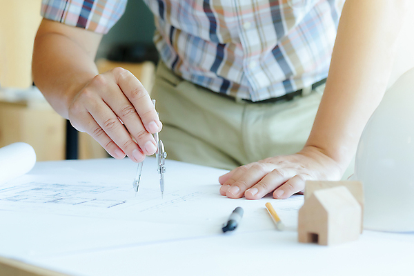 포토 JPG 해외이미지 직업 손 디자인 산업 종이 백그라운드 비즈니스 건축양식 탁자 주택 직장 자 사람없음 건물 컴퓨터 사무실 연필 계산기 수확 흰색 공구 키보드 잡기 작업 엔지니어 재산 계획 건축가 나침반 스케치 책상 묘사 측정 오브젝트 그림 복고 청사진 공학 나누기 계약자 엘리먼트 프로젝트 해외포토 건축물 교육 건축 컬러 가구 컨셉 농업 회사 모션 문구용품 학용품 미술 신체부위 금융 전자제품 필기구 장비 도구 기술자 계약 파일형식 이미지허브