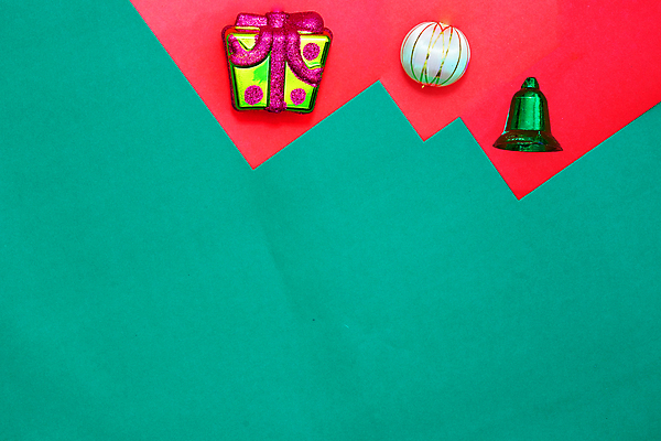 포토 JPG 해외이미지 나무 계절 별 백그라운드 크리스마스장식 크리스마스 겨울 패턴 공 탁자 휴가 새로움 새해 프레임 선물 사람없음 목재 장식 빨간색 선물상자 상자 산타클로스 축제 장식볼 종 흰색 나뭇가지 축하 신용카드 눈송이 정상 책상 레이아웃 위치 전나무 구성 미니멀 해외포토 자연요소 식물 기념일 컬러 가구 컨셉 무늬 재료 눈_날씨 금융 파일형식 이미지허브