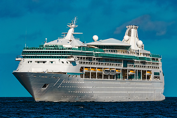 포토 JPG 해외이미지 주간 바다 항해 사람없음 야외 큼 유람선 크루즈 해외포토 자연요소 배_교통 크기 파일형식 이미지허브