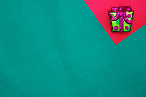 포토 JPG 해외이미지 나무 계절 별 백그라운드 크리스마스장식 크리스마스 겨울 패턴 공 탁자 휴가 새로움 새해 프레임 선물 사람없음 목재 장식 빨간색 선물상자 산타클로스 축제 장식볼 흰색 나뭇가지 축하 신용카드 눈송이 정상 책상 레이아웃 위치 전나무 구성 미니멀 해외포토 자연요소 식물 기념일 컬러 가구 컨셉 무늬 재료 눈_날씨 금융 상자 파일형식 이미지허브