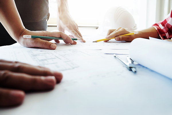 포토 JPG 해외이미지 직업 손 종이 안경 선 비즈니스 건축양식 협력 직장 자 사람없음 노트북 연필 환경 장비 수확 흰색 기구 공구 잡기 업무 엔지니어 계획 헬멧 책상 동료 측정 오브젝트 문서 바쁨 비전 청사진 공학 시력검사 광 프로젝트 콜라보레이션 해외포토 잡화 교육 건축 컬러 가구 컨셉 농업 회사 관계 모션 문구용품 학용품 신체부위 전자제품 필기구 도구 작업 기술자 보호장비 검사_조사 파일형식 이미지허브