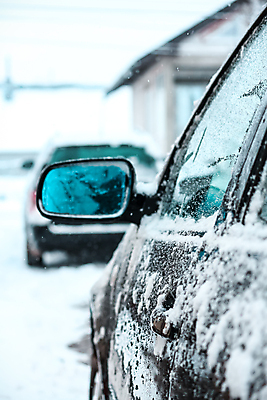포토 JPG 해외이미지 나무 식물 겨울 과일 교통시설 자동차 자연 유리 날씨 추상 스키 거리 사람없음 야외 목재 물 얼음 추위 잡기 승차 서리 타이어 해외포토 자연요소 계절 육상교통 교통 무늬 재료 모션 재질 겨울스포츠 시설 생태계 파일형식 이미지허브