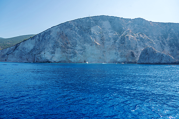 포토 JPG 해외이미지 구름 유럽 모래 파도 바다 섬 여행 백그라운드 자연 하늘 휴가 휴식 사람 풍경 해변 사람없음 야외 물 여름 파란색 모래사장 햇빛 태양 뷰티 맑음 만 떨어짐 지중해 그리스 휴양지 내추럴 코르푸 수평선 해외포토 자연요소 계절 나라 컬러 컨셉 날씨 장소 생태계 파일형식 이미지허브
