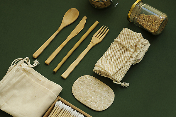 포토 JPG 해외이미지 포크 유리병 사람없음 숟가락 솔 그물 나이프 대나무 향신료 오브젝트 에코 친환경 재활용품 친환경제품 대나무빨대 해외포토 나무 식기 병_용기 수저 빨대 환경 재활용 칼 향미료 파일형식 이미지허브