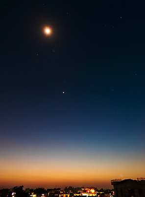 포토 JPG 해외이미지 구름 실루엣 별 파도 바다 백그라운드 오렌지 자연 하늘 아침 날씨 풍경 사람없음 빨간색 물 여름 파란색 빛 컬러풀 햇빛 태양 뷰티 노란색 일출 침묵 황혼 일몰 새벽 야간 저녁 금성 수평선 정확 해외포토 주간 자연요소 계절 컬러 컨셉 과일 촬영기법 노을 소리 행성 생태계 파일형식 이미지허브