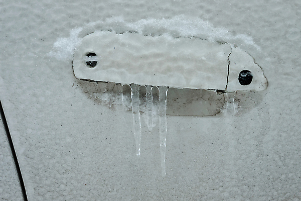 포토 JPG 해외이미지 손 계절 조각 여행 컨셉 겨울 패턴 창문 교통시설 자동차 유리 아침 열쇠 날씨 손잡이 사람없음 야외 문 냉동 얼음 운전 추위 흰색 도시 은색 위험 시원함 주차 12월 크리스탈 질감 잠금 서리 열쇠구멍 폭풍 눈보라 눈내림 해외포토 주간 자연요소 육상교통 컬러 교통 무늬 모션 재질 눈_날씨 신체부위 날짜 광석 시설 보안 파일형식 이미지허브