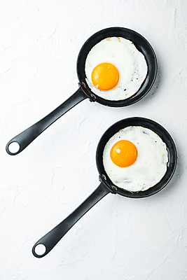 포토 JPG 해외이미지 음식 사람없음 하이앵글 계란 프라이팬 계란프라이 계란요리 해외포토 뷰포인트 주방용품 요리 알 파일형식 이미지허브