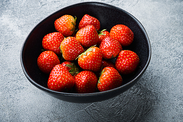 포토 JPG 해외이미지 그릇 딸기 사람없음 빨간색 해외포토 식기 컬러 과일 파일형식 이미지허브