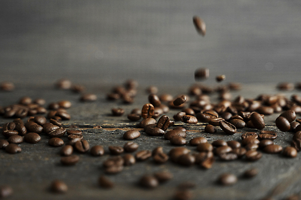 포토 JPG 해외이미지 커피 실내 사람없음 원두 나무탁자 해외포토 음료 탁자 내부 파일형식 이미지허브