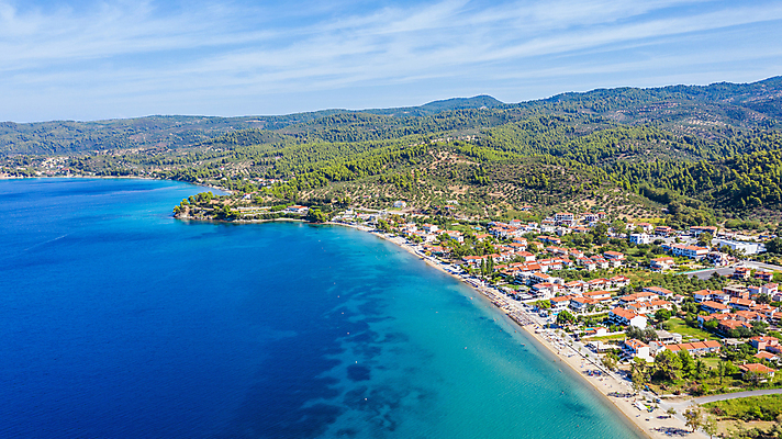 포토 JPG 해외이미지 구름 계절 바다 여행 자연 하늘 아침 휴가 주택 파노라마 풍경 사람없음 야외 건물 물 여름 마을 항구 그리스 흐림 해외포토 주간 자연요소 건축물 유럽 교통시설 날씨 촬영기법 생태계 파일형식 이미지허브