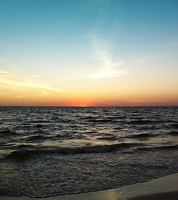 포토 JPG 해외이미지 모래 파도 바다 여행 백그라운드 오렌지 자연 하늘 날씨 사람없음 야외 물 파란색 빛 태양 일출 황혼 일몰 저녁 수평선 해외포토 자연요소 컬러 과일 노을 야간 생태계 파일형식 이미지허브