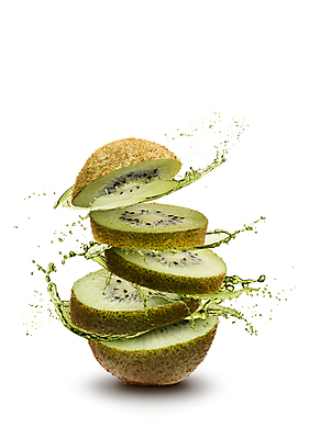 포토 JPG 해외이미지 조각 백그라운드 다이어트 과일 부분 자연 건강 키위 씨앗 사람없음 초록색 건강관리 주스 젖음 흰색 신선 오픈 횡단보도 떨어짐 자르기 슬라이스 성분 깨짐 비타민C 숙성 식용 이국적 스플래쉬 해외포토 식물 음료 컬러 컨셉 모션 관리 보행로 생태계 비타민 파일형식 이미지허브