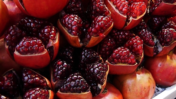 포토 JPG 해외이미지 식물 음식 다이어트 과일 재료 디저트 실내 건강 씨앗 사람없음 가로 빨간색 세트 쌓기 주스 신선 달콤 맛 자르기 다발 준비 유기농 날것 흙더미 내추럴 구성 숙성 식용 이국적 정물화 비건 해외포토 웰빙 음료 컬러 컨셉 모션 내부 흙 그림 채식주의자 파일형식 더미 이미지허브