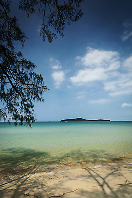 포토 JPG 해외이미지 아시아 모래 바다 섬 동양인 사람없음 맑음 침묵 캄보디아 멀리 파라다이스 해외포토 나라 날씨 인종 소리 파일형식 이미지허브
