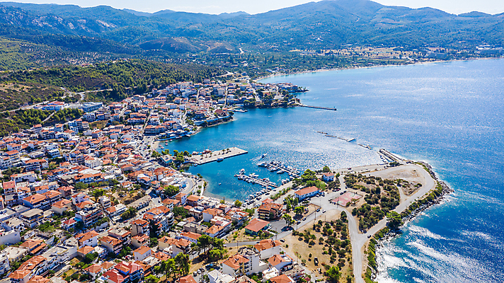 포토 JPG 해외이미지 계절 바다 여행 자연 하늘 아침 휴가 주택 파노라마 사람없음 야외 건물 물 마을 항구 그리스 흐림 해외포토 주간 자연요소 건축물 유럽 교통시설 날씨 촬영기법 생태계 파일형식 이미지허브