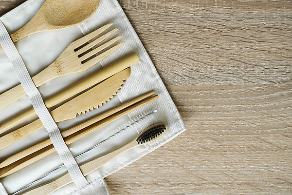 포토 JPG 해외이미지 포크 사람없음 숟가락 막대기 나이프 대나무 오브젝트 에코 친환경 친환경제품 대나무칫솔 해외포토 나무 식기 수저 환경 칼 칫솔 파일형식 이미지허브