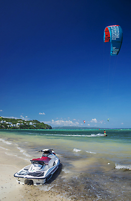 포토 JPG 해외이미지 라이프스타일 아시아 스포츠 바다 섬 휴가 스키 건강 동양인 사람없음 야외 물 여행객 맑음 수상스포츠 서핑 연 제트기 보라카이 이국적 파라다이스 해외포토 자연요소 나라 날씨 겨울스포츠 비행기 필리핀 사람 인종 생활 놀이용품 파일형식 이미지허브