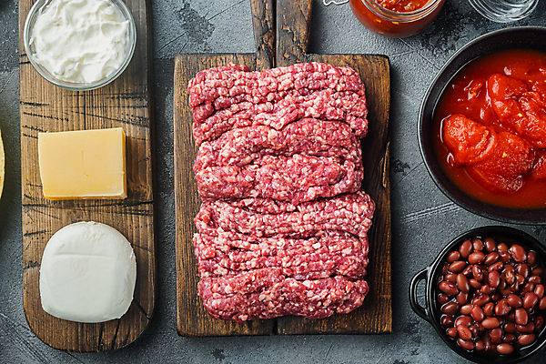 포토 JPG 해외이미지 식재료 회색배경 치즈 콩 실내 샌드위치 사람없음 준비 멕시코음식 나무도마 다진고기 다짐육 케사디야 해외포토 음식 백그라운드 유제품 곡류 도마 서양음식 육류 내부 목재 회색 파일형식 이미지허브