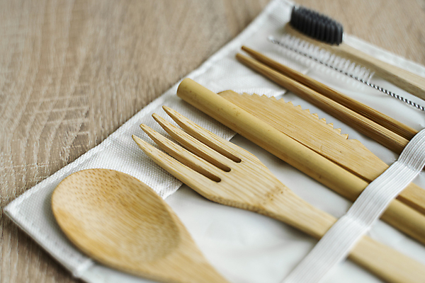 포토 JPG 해외이미지 포크 젓가락 사람없음 숟가락 막대기 나이프 대나무 오브젝트 에코 친환경 친환경제품 대나무칫솔 대나무빨대 해외포토 나무 식기 수저 빨대 환경 칼 칫솔 파일형식 이미지허브