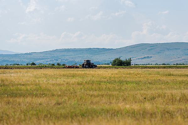 포토 JPG 해외이미지 식물 계절 산업 밭 농업 자연 하늘 씨앗 사람없음 야외 농작물 농장 농경지 일출 기계 일몰 흙 장비 수확 시골 업무 농부 땅 만취 준비 먼지 트랙터 밭일 쟁기 파종 해외포토 직업 노을 농사 작업 농기계 생태계 특수차량 술취함 파일형식 이미지허브