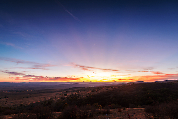 포토 JPG 해외이미지 나무 계절 여행 백그라운드 오렌지 자연 하늘 아침 날씨 산 사람없음 야외 빨간색 빛 컬러풀 햇빛 태양 뷰티 노란색 일출 환경 계곡 맑음 황혼 일몰 새벽 하이킹 자유 시골 정상 저녁 내추럴 생태학 환상 해외포토 주간 자연요소 식물 교육 컬러 컨셉 과일 레저 노을 야간 생태계 파일형식 이미지허브