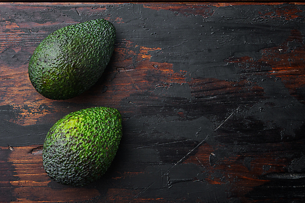 포토 JPG 해외이미지 과일 사람없음 하이앵글 신선 유기농 아보카도 카피스페이스 나무배경 해외포토 웰빙 뷰포인트 백그라운드 공백 파일형식 이미지허브