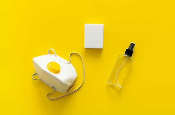 포토 JPG 해외이미지 안경 장갑 건강 병원 가면 안전 사람없음 치료 약 건강관리 고통 추위 호흡기관 바이러스 보호 질병 감염 비누 고무 박테리아 고립 라텍스 소독 위생관리 인플루엔자 전염병 코로나바이러스 해외포토 잡화 감정 컨셉 의학 관리 위생용품 장기_의학 파일형식 이미지허브