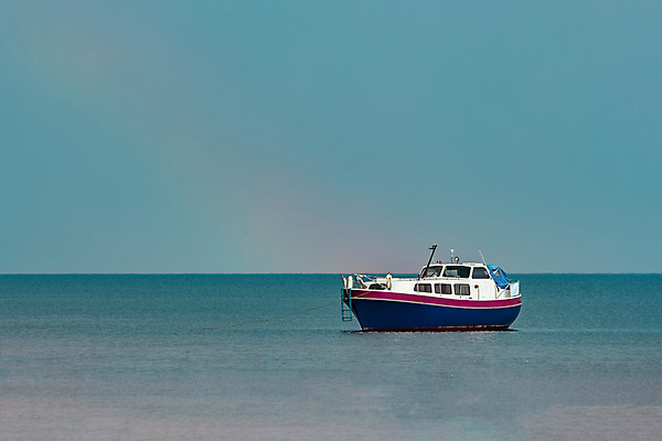 포토 JPG 해외이미지 주간 바다 항해 사람없음 야외 작음 크루즈 해외포토 자연요소 배_교통 크기 파일형식 이미지허브
