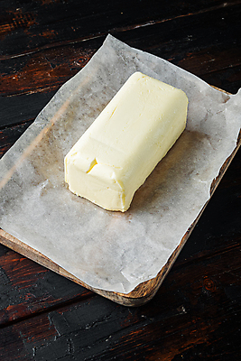 포토 JPG 해외이미지 식재료 실내 사람없음 버터 종이호일 나무배경 해외포토 백그라운드 내부 파일형식 이미지허브