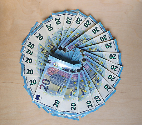 포토 JPG 해외이미지 유럽 지폐 돈 비즈니스 사람없음 금융 동전 쪽지 유로 변화 재산 구매 민트 만들기 계산서 매각 유럽연합 비용 해외포토 나라 컨셉 모션 경제 쇼핑 허브 파일형식 이미지허브