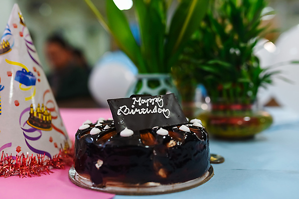 포토 JPG 해외이미지 스튜디오촬영 학생 행복 문화 촛불 청소년 불꽃 휴식 폭죽 실내 선물 미소 사람없음 10대 컬러풀 케이크 놀람 자유 축하 생일 미녀 충격 개성 이모티콘 충동구매 빛망울 연소 광 해외포토 기념일 감정 컬러 컨셉 초 불 디저트 표정 사람 내부 빛 쇼핑 미인 과소비 파일형식 이미지허브