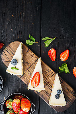 포토 JPG 해외이미지 딸기 디저트 사람없음 케이크 달콤 블루베리 치즈케이크 해외포토 음식 과일 맛 파일형식 이미지허브