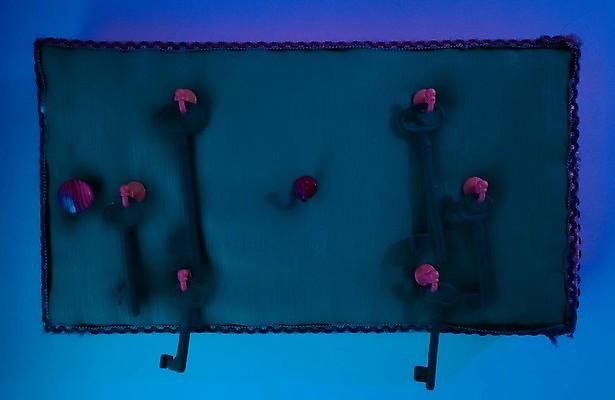 포토 JPG 해외이미지 할아버지 백그라운드 열쇠 자물쇠 흑백 실내 안전 사람없음 목재 세트 문 마을 수확 시골 업무 오픈 구멍 행운 치아 신비 다발 철 질감 복고 잠금 보안 과거 마법 수공예 그런지 놋쇠 미신 옛날 해외포토 나무 노년 남자 컨셉 농업 재료 촬영기법 내부 작업 소화기관 공예 파일형식 이미지허브