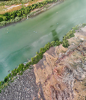 포토 JPG 해외이미지 공원 모션 자연 하늘 사람없음 야외 가로 초록색 물 강 계곡 점프 미국 폭포 시골 고속도로 선탠 강의 쌍둥이 아치 암초 철강 해외포토 자연요소 공공시설 도로 컬러 북아메리카 가족 생태계 파일형식 이미지허브