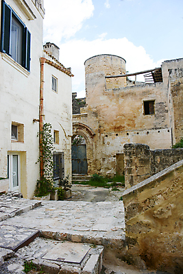 포토 JPG 해외이미지 유럽 문화 건축양식 하늘 파노라마 풍경 사람없음 도시풍경 교회 마을 이탈리아 도시 중세 역사 동굴 타운 스카이라인 남쪽 옛날 해외포토 건축 나라 종교건축 촬영기법 건물 방향 파일형식 이미지허브
